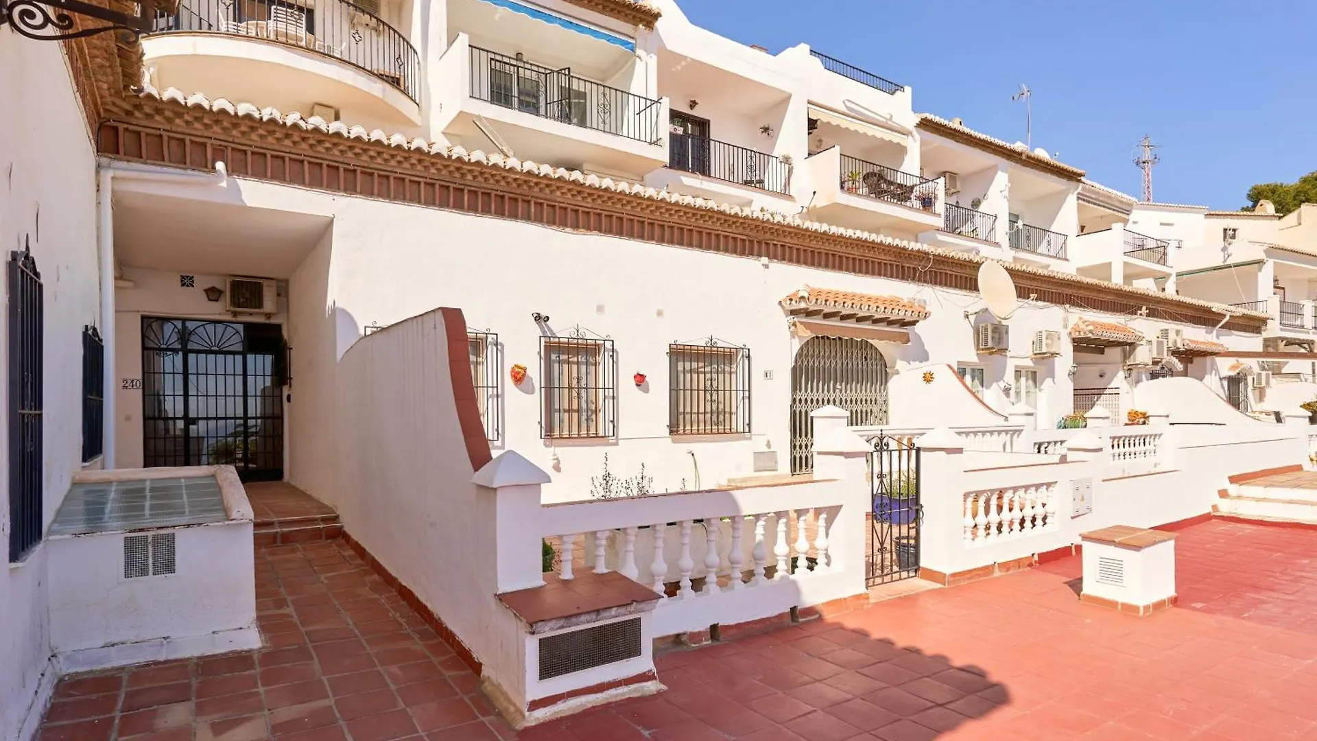 Calle Isabel 13 Nerja 0*,